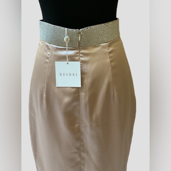 Meshki size small skirt - Picture 3 of 6